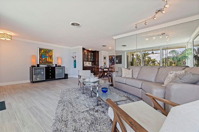 UNIT-6 - 1060 N Shore Dr Ne, Condo with 2 bedrooms, 2 bathrooms and null parking in ST PETERSBURG FL | Image 29