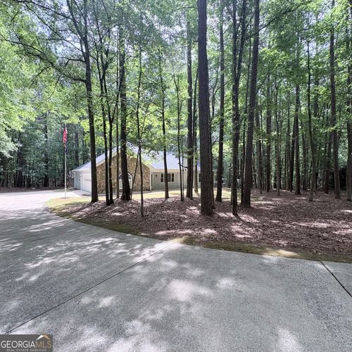 190 Rockington Dr, Tyrone, GA, 30290-2322 | Card Image