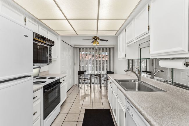 APT-418 - 9529 Bronx Ave, Condo with 1 bedrooms, 1 bathrooms and 1 parking in Skokie IL | Image 7