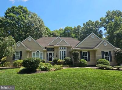 29 Locust Hill Court, House other with 3 bedrooms, 2 bathrooms and null parking in BRIDGETON NJ | Image 2