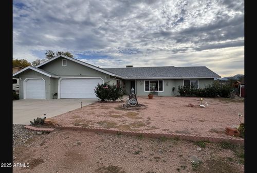 4391 E Canyon Dr, Camp Verde, AZ, 86322-6026 | Card Image