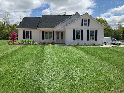 4806 W Eddy Dr, Lewiston, NY, 14092-1162 | Card Image