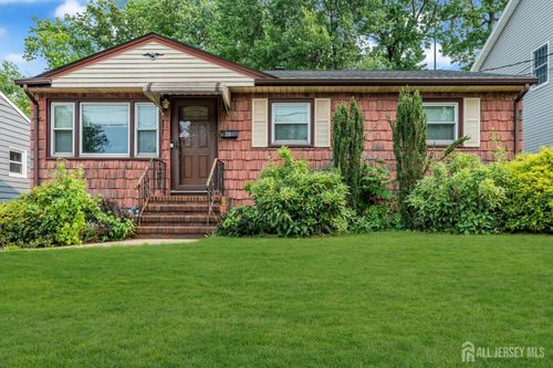 231 Temple Way, Colonia, NJ, 07067 | Card Image