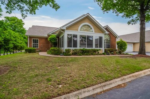 4-7370 Appling Hill Ln, Cordova, TN, 38016-4954 | Card Image
