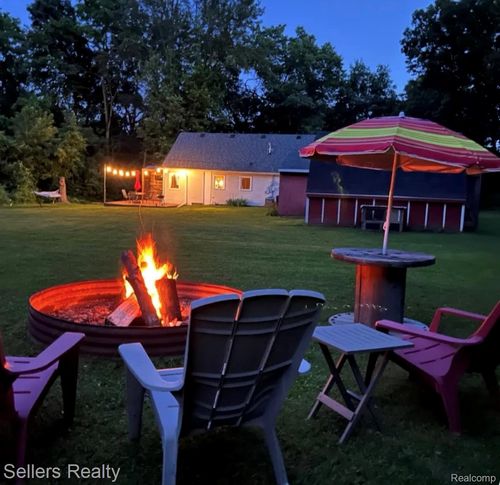 3030 Grange Hall Rd, Ortonville, MI, 48462-9016 | Card Image