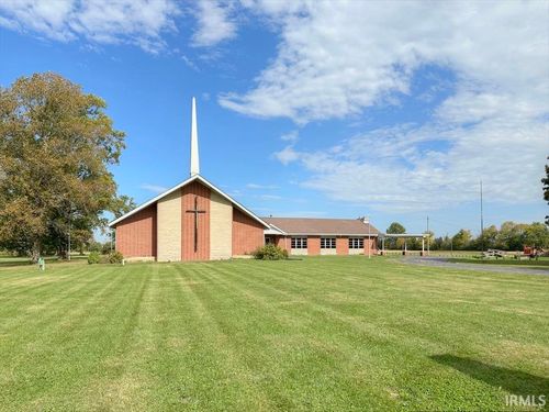 2106 W Alto Rd, Kokomo, IN, 46902-4809 | Card Image
