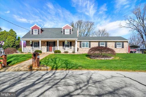 6 Culpepper Rd, SHREWSBURY, PA, 17361-1908 | Card Image