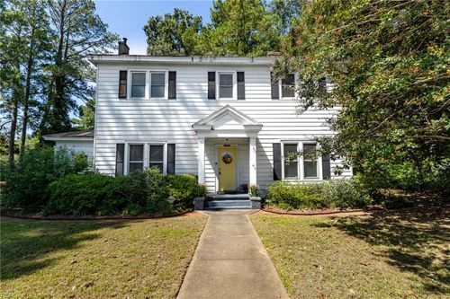22324 Linden St, Courtland, VA, 23837-1117 | Card Image