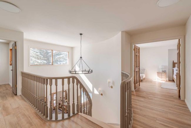 1508 Evergreen Hill Sw, Home with 5 bedrooms, 3 bathrooms and 6 parking in Calgary AB | Image 25