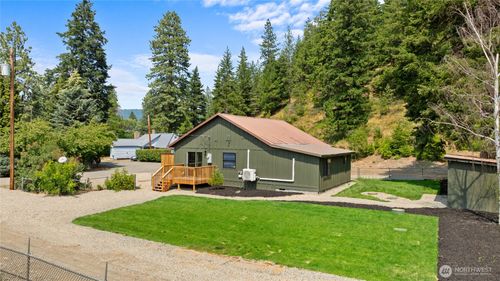 70 Gobblers Knob Rd, Cle Elum, WA, 98922-9600 | Card Image