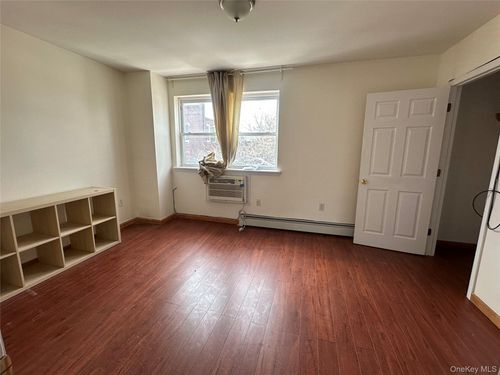 697 Sheffield Ave, Brooklyn, NY, 11207-6855 | Card Image