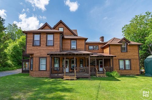 16 Main St, Bloomingdale, NY, 12913-1901 | Card Image