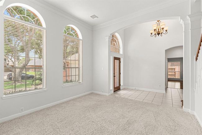 1807 Rustic Hills Ct, House other with 5 bedrooms, 4 bathrooms and 2 parking in Sugar Land TX | Image 6