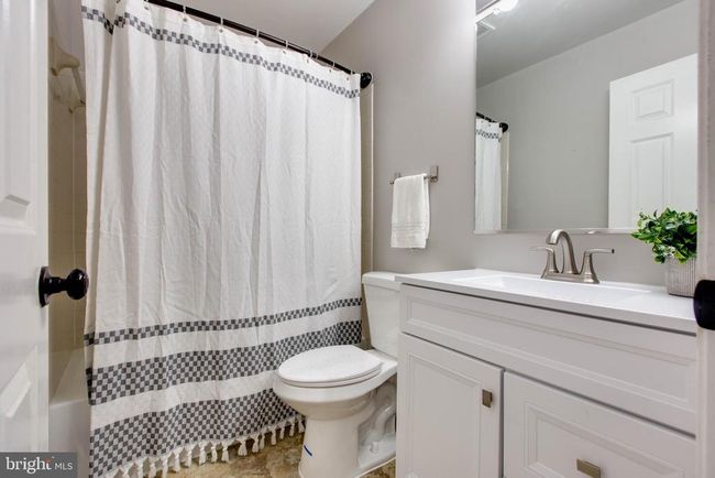 306 Roff Point Dr, Townhouse with 3 bedrooms, 2 bathrooms and null parking in ODENTON MD | Image 16