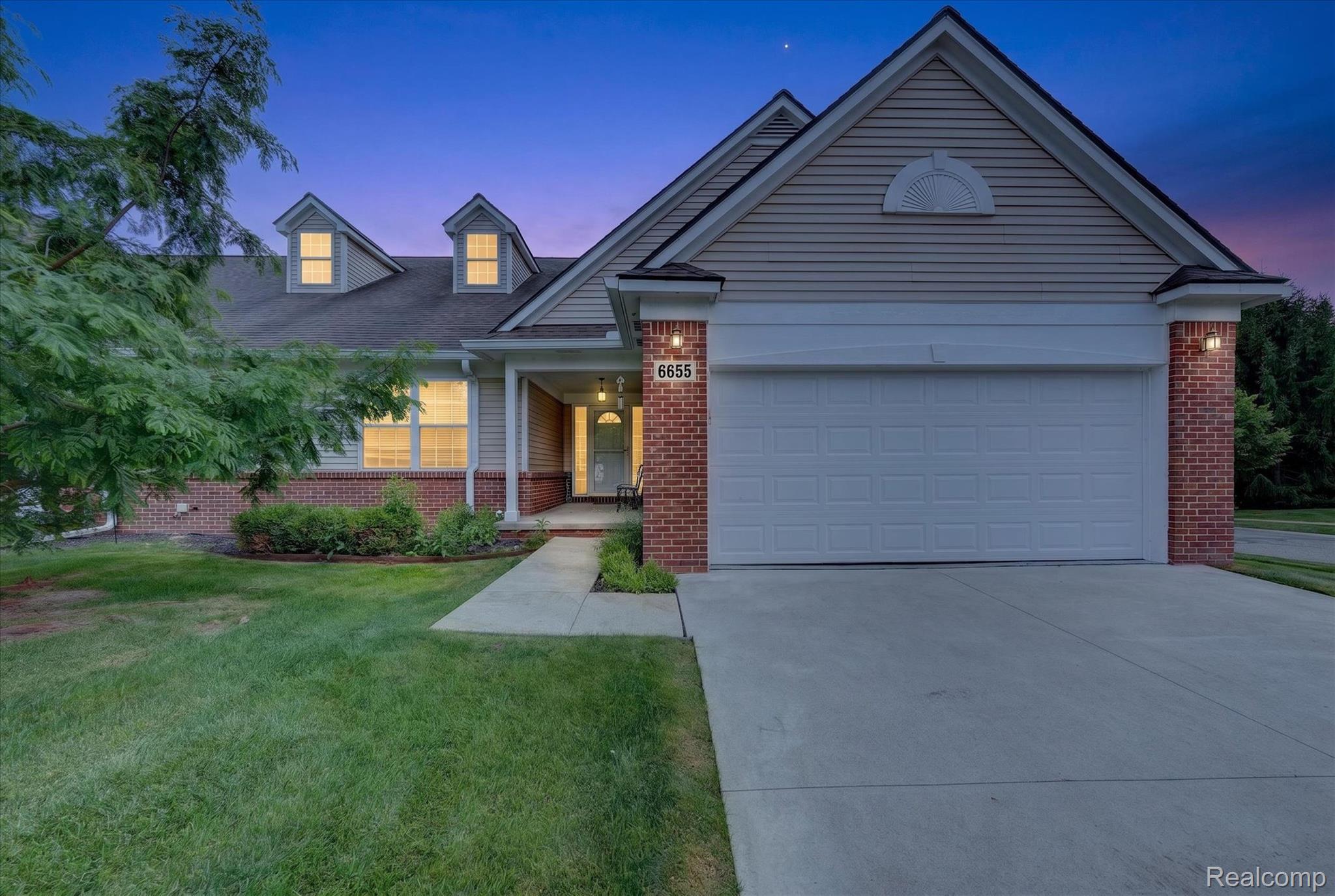 Residential in Genoa Township 4