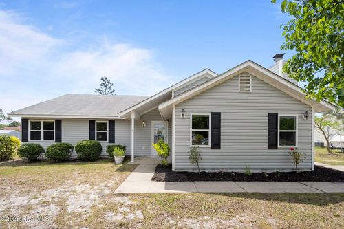 308 Dayrell Dr, Hubert, NC, 28539-4406 | Card Image