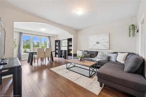266 Briarmeadow Dr, Kitchener, ON, N2A4H5 | Card Image