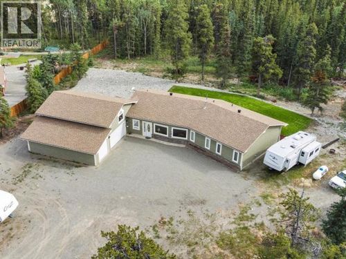 39 Blaker Pl, Whitehorse, YT, Y1A6R9 | Card Image
