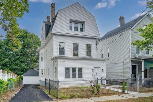 109 S 1st Ave, Mount Vernon, NY, 10550-3528 | Card Image