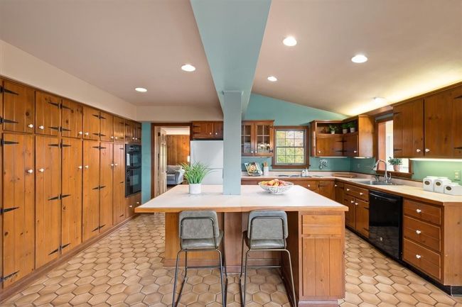 2013 Murdstone Rd, House other with 4 bedrooms, 5 bathrooms and 2 parking in Upper St. Clair PA | Image 16