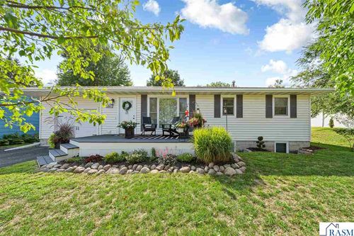 1314 N 5th Street, St. Peter, MN, 56082 | Card Image