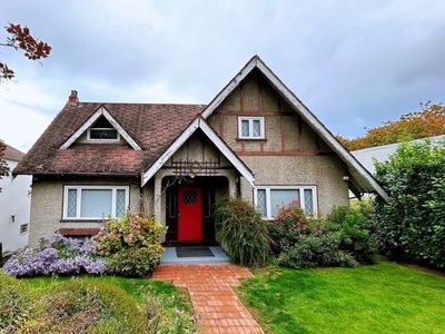 4309 Locarno Cres, House other with 3 bedrooms, 1 bathrooms and 3 parking in Vancouver BC | Image 1