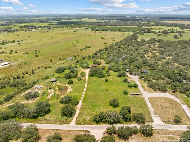 1655 Eichman Rd, House other with 4 bedrooms, 2 bathrooms and null parking in Poteet TX | Image 12