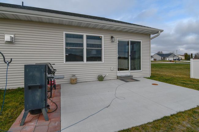 872 Red Hawk Drive, Condo with 3 bedrooms, 3 bathrooms and null parking in PULASKI WI | Image 50
