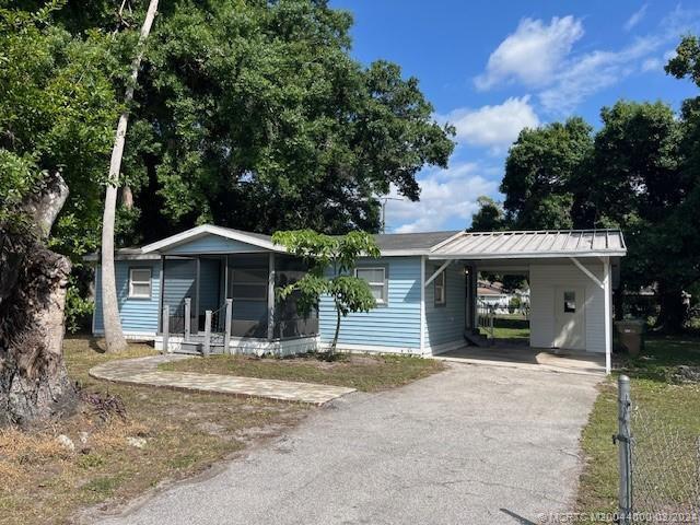 4th St, Okeechobee, FL 34972