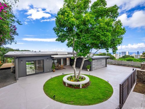 2103 Kalawahine Pl, Honolulu, HI, 96822-2536 | Card Image