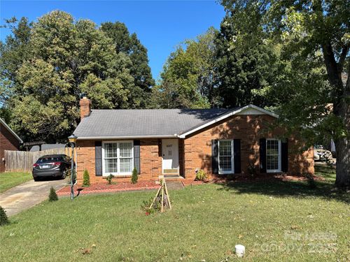 6007 Scots Bluff Dr, Charlotte, NC, 28227-4180 | Card Image