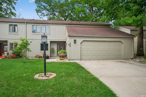 545 Vistula Ter, Mishawaka, IN, 46544-4116 | Card Image