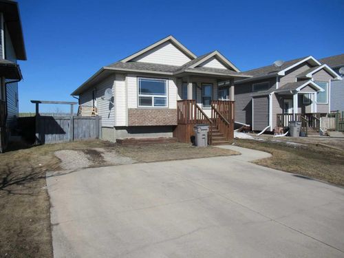 7830 115a Street, Grande Prairie, AB, T8W0A1 | Card Image