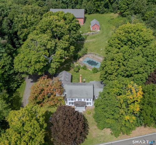 394 Tashua Rd, Trumbull, CT, 06611-1068 | Card Image