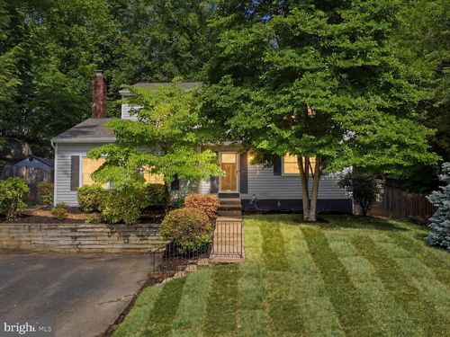 16106 Benedict Ct, WOODBRIDGE, VA, 22191-4303 | Card Image
