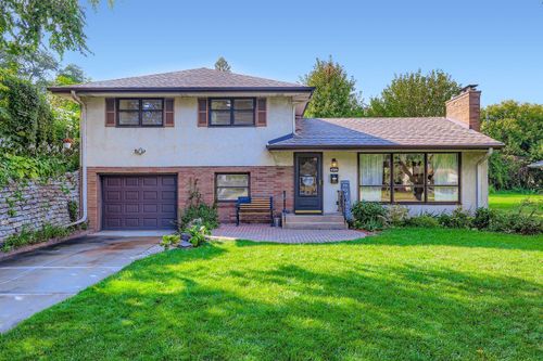 401 Johnson Pkwy, Saint Paul, MN, 55106-5719 | Card Image