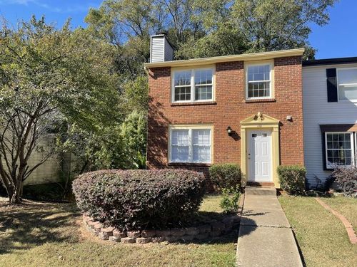 110 Roswell Commons Way, Roswell, GA, 30076-1520 | Card Image