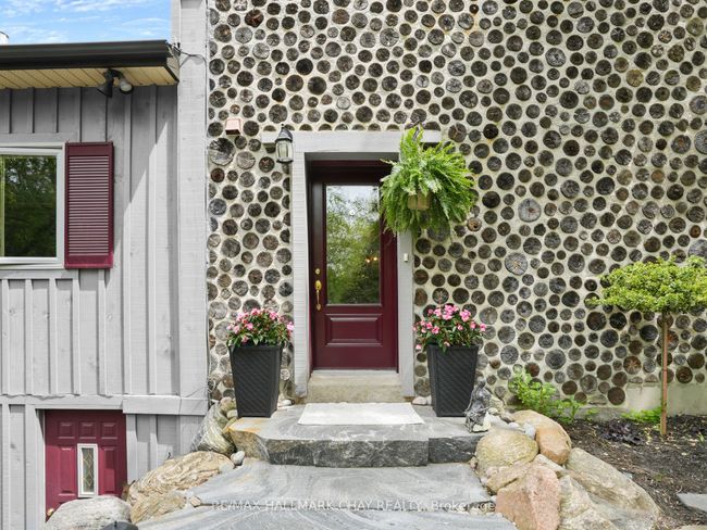 2043 Concession 5 Rd, House other with 4 bedrooms, 3 bathrooms and 10 parking in Loretto ON | Image 5