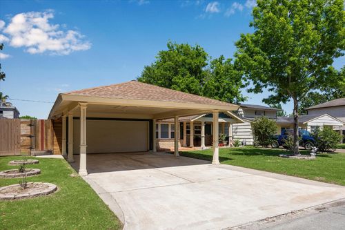 7506 Dearborn St, Houston, TX, 77055-3716 | Card Image