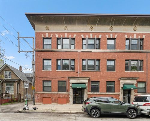 1-3145 W Lyndale St, CHICAGO, IL, 60647-2823 | Card Image