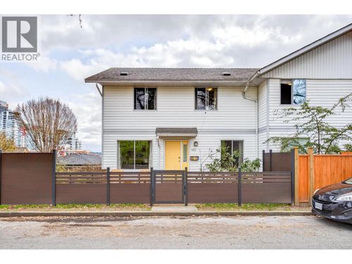 122 Miner St, New Westminster, BC, V3L3Z2 | Card Image