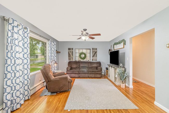 Main Living | Image 4