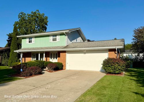 802 N Frost Dr, Saginaw, MI, 48638-5780 | Card Image