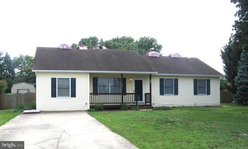 104 Covington Ln, WINCHESTER, VA, 22601-5715 | Card Image