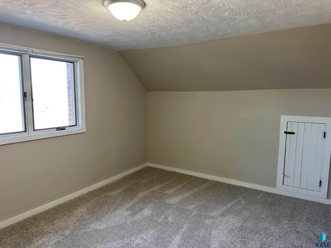 200 E 2 Nd St, House other with 3 bedrooms, 1 bathrooms and null parking in Freeman SD | Image 27