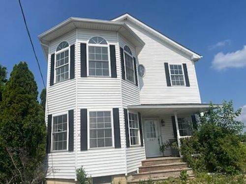 1581 Galloway Rd, Galloway, OH, 43119-9567 | Card Image