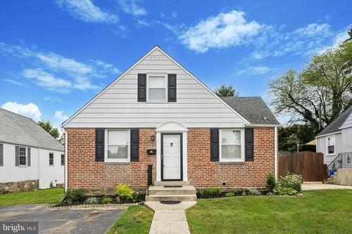 17 Hawthorne Rd, BROOMALL, PA, 19008-1813 | Card Image