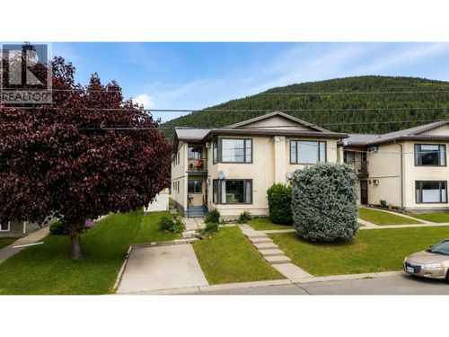 1720 Hillside Street, Creston, BC, V0B1G5 | Card Image