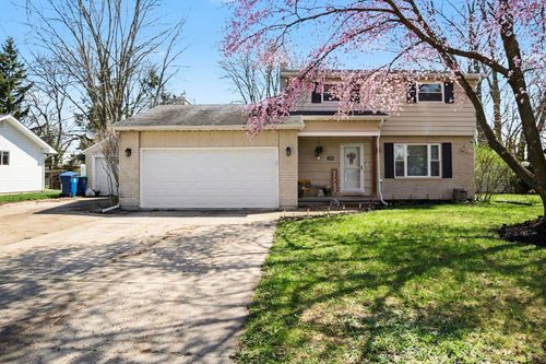 2740 Wexford Dr, Saginaw, MI, 48603-3234 | Card Image