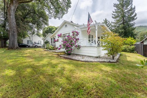 204 N Barnes Street, Ukiah, CA, 95482 | Card Image